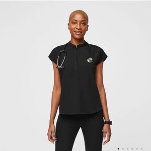 Figs Rafaela Oversized Scrub Top Black Medium